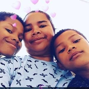 Meet your Posher, Amphone